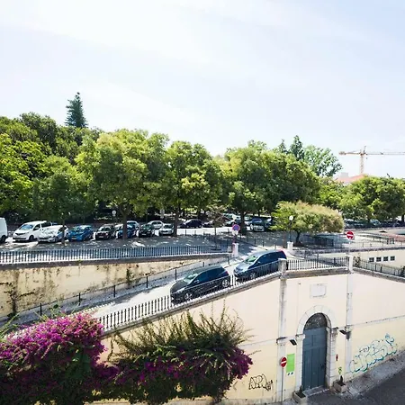 Ola - Principe Real Iii * Lissabon